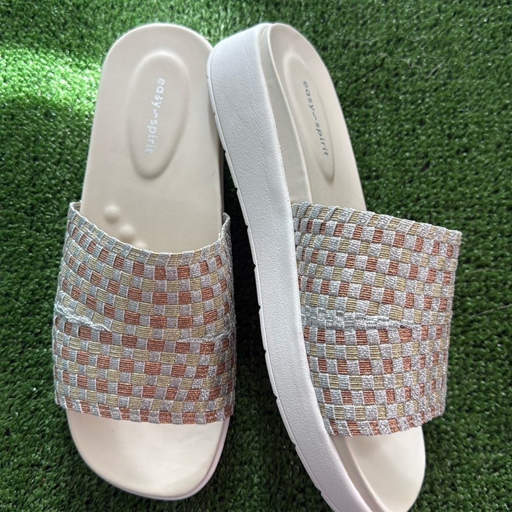 Easy Spirit Women's Slide Sandals - Woven Silver,Gold, and Bronze Size 8W